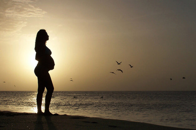 beautiful-young-1434863_1920